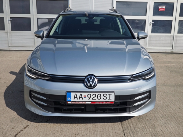 Volkswagen Golf Variant Limited DSG 1,5 eTSI 85kW 4