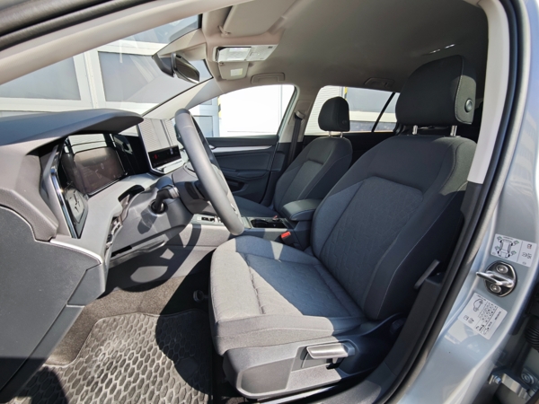 Volkswagen Golf Variant Limited DSG 1,5 eTSI 85kW 11