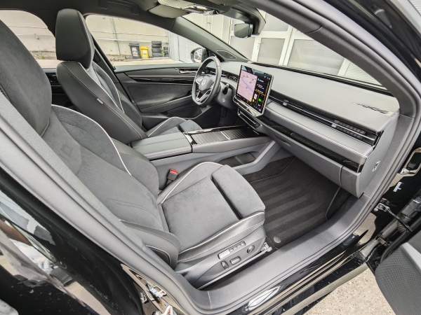 Volkswagen ID.7 Pro Tourer -Plná výbava 210kW 12