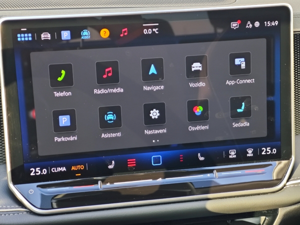 Volkswagen Passat Variant Business DSG 1,5 eTSI 110kW 15