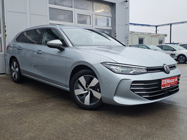 Volkswagen Passat Variant Business DSG 1,5 eTSI 110kW 5