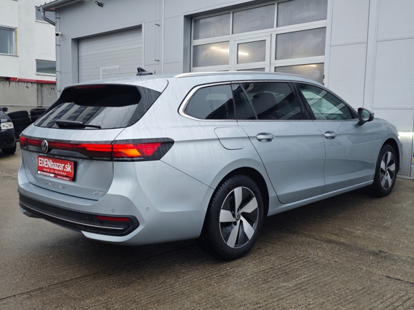 Volkswagen Passat Variant Business DSG 1,5 eTSI 110kW 2