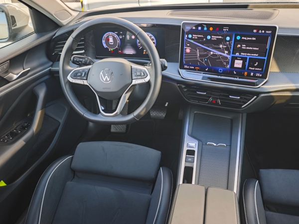 Volkswagen Passat Variant Business DSG 1,5 eTSI 110kW 3