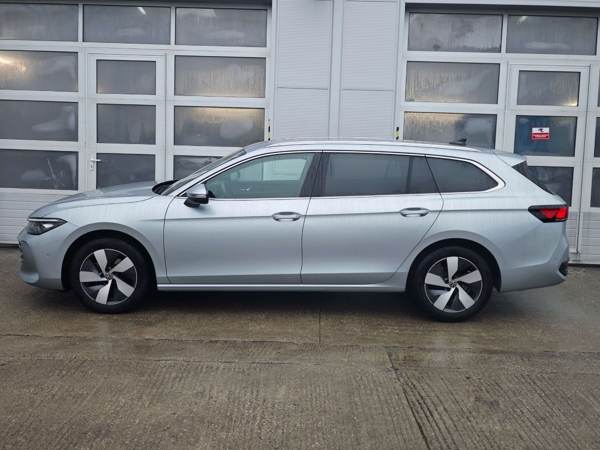 Volkswagen Passat Variant Business DSG 1,5 eTSI 110kW 8