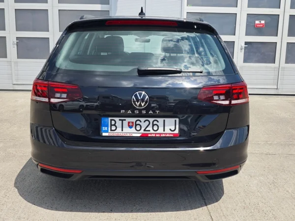Volkswagen Passat Variant Business DSG 2,0 TDI 110kW 6