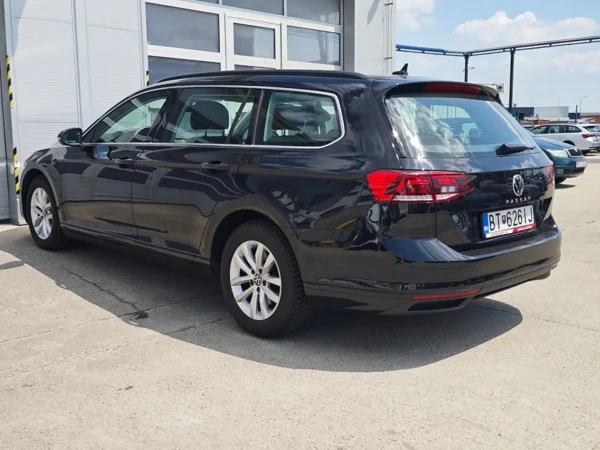 Volkswagen Passat Variant Business DSG 2,0 TDI 110kW 7
