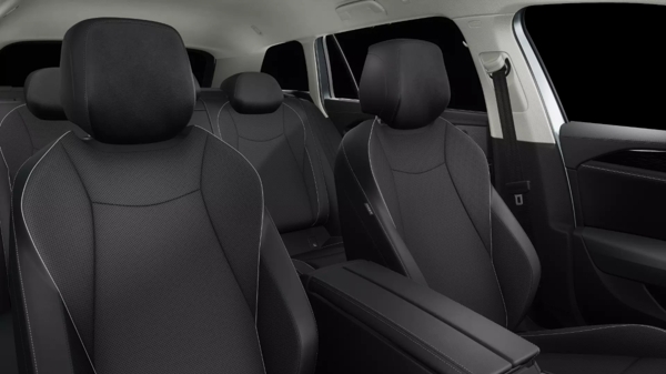 Volkswagen Passat Variant Business DSG 2,0 TDI 90kW 4