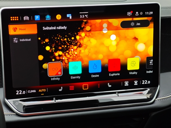 Volkswagen Passat Variant Business+dovýbava DSG 2,0 TDI 110kW 23