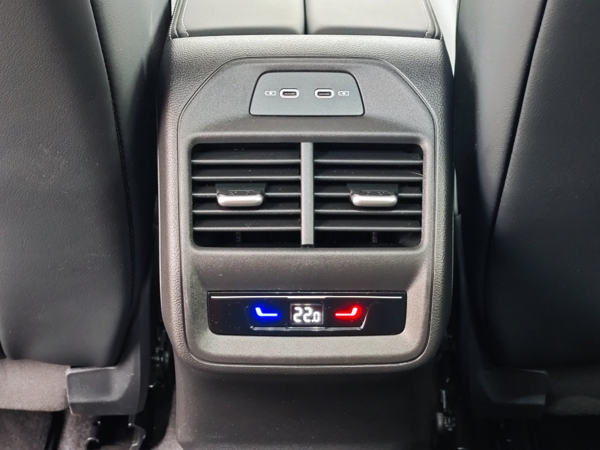 Volkswagen Passat Variant Business+dovýbava DSG 2,0 TDI 110kW 34