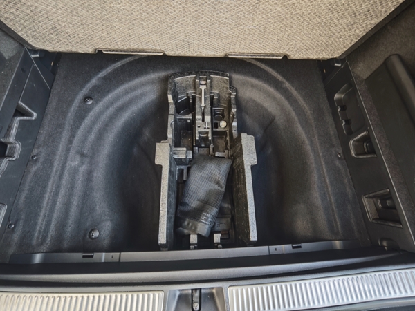 Volkswagen Passat Variant Business+dovýbava DSG 2,0 TDI 110kW 36