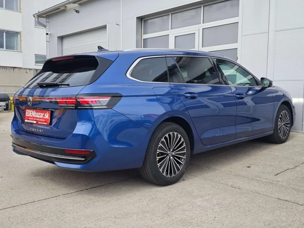 Volkswagen Passat Variant Elegance + dovýbava DSG 2,0 TDI 110kW 2