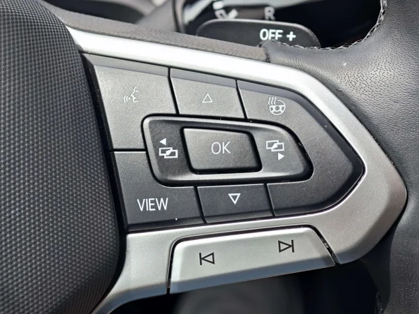 Volkswagen Passat Variant Elegance + dovýbava DSG 2,0 TDI 110kW 32