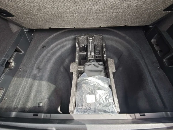 Volkswagen Passat Variant Elegance + dovýbava DSG 2,0 TDI 110kW 40