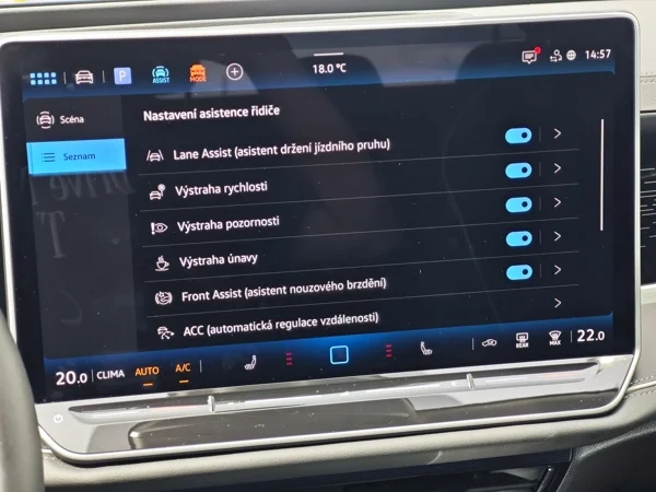 Volkswagen Passat Variant Elegance + dovýbava DSG 2,0 TDI 110kW 24