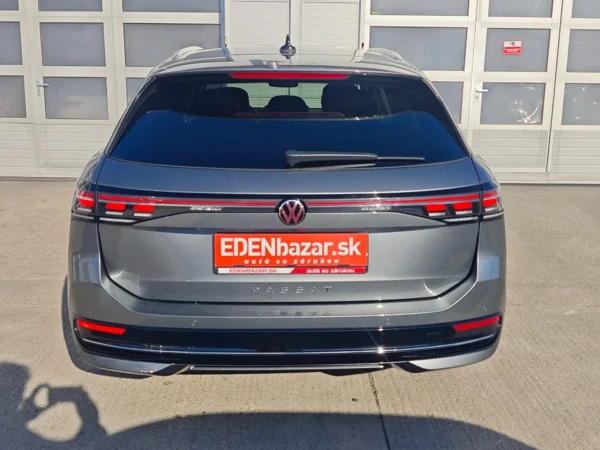 Volkswagen Passat Variant Elegance + dovýbava DSG 2,0 TDI 110kW 6