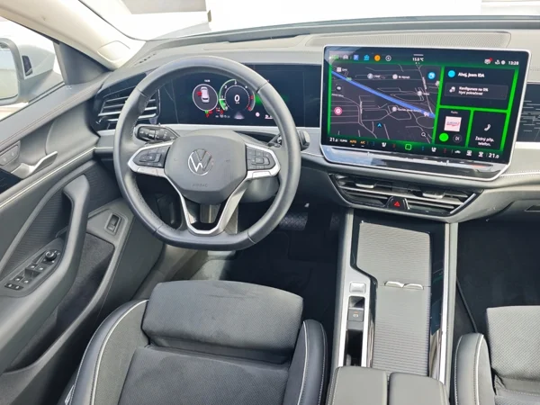 Volkswagen Passat Variant Elegance + dovýbava DSG 2,0 TDI 110kW 3
