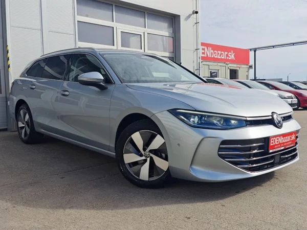 Volkswagen Passat Variant Elegance + dovýbava DSG 2,0 TDI 110kW 5