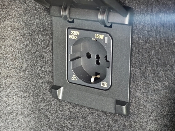 Volkswagen Passat Variant Elegance 4Motion DSG 2,0 TDI 142kW 43