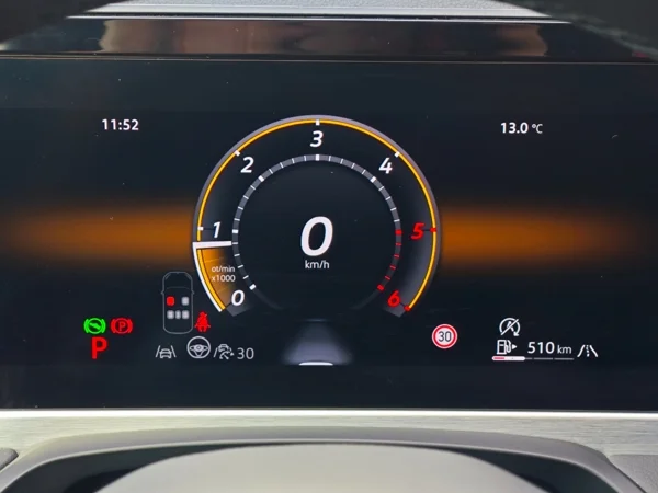 Volkswagen Passat Variant Elegance DCC Pro + dovýbava DSG 2,0 TDI 110kW 14