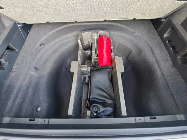 Volkswagen Passat Variant Elegance DCC Pro + dovýbava DSG 2,0 TDI 110kW 48