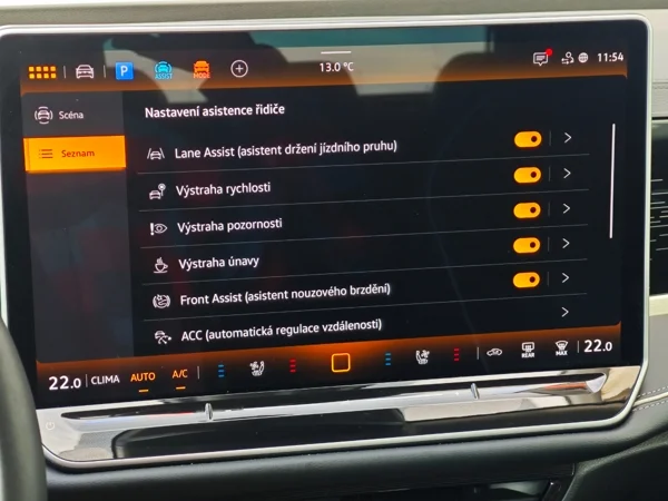 Volkswagen Passat Variant Elegance DCC Pro + dovýbava DSG 2,0 TDI 110kW 23