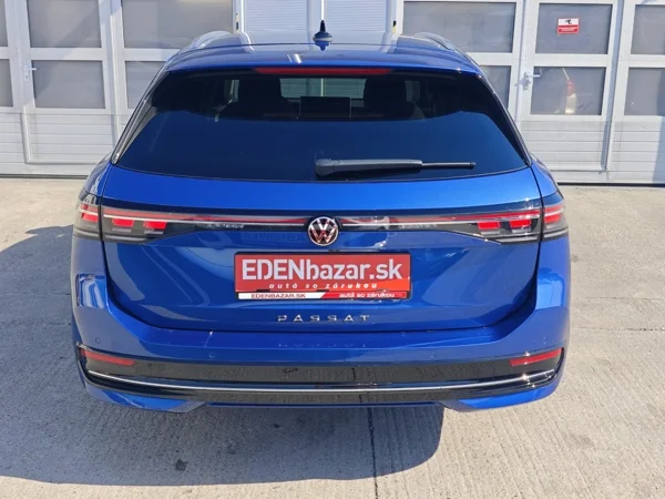 Volkswagen Passat Variant Elegance DCC Pro + dovýbava DSG 2,0 TDI 110kW 6