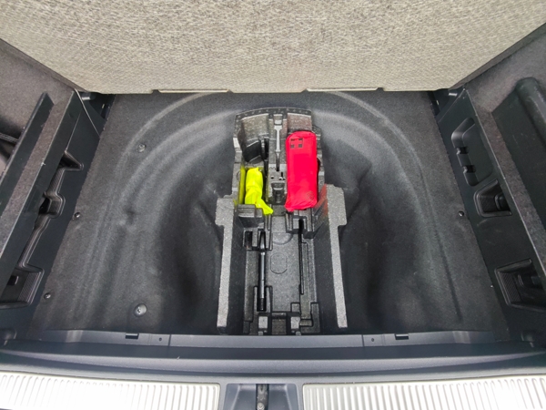 Volkswagen Passat Variant Elegance DSG 2,0 TDI 110kW 38