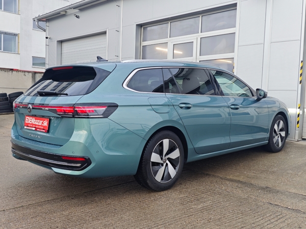 Volkswagen Passat Variant Elegance DSG 2,0 TDI 110kW 2