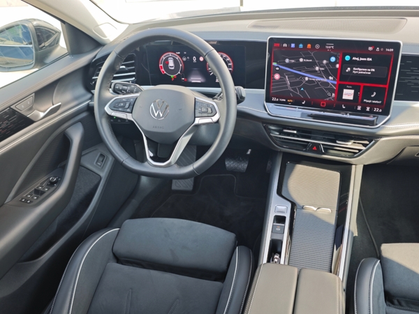 Volkswagen Passat Variant Elegance DSG 2,0 TDI 110kW 3