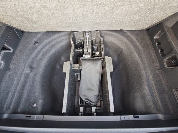 Volkswagen Passat Variant Elegance DSG 2,0 TDI 110kW 37