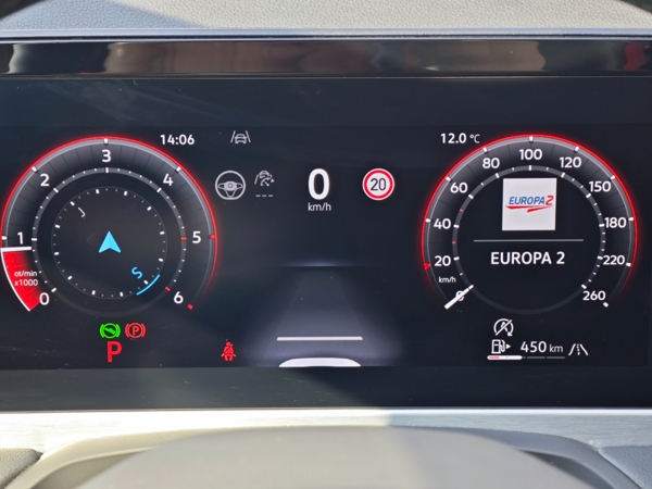 Volkswagen Passat Variant Elegance DSG 2,0 TDI 110kW 14