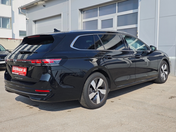 Volkswagen Passat Variant Elegance DSG 2,0 TDI 110kW 2