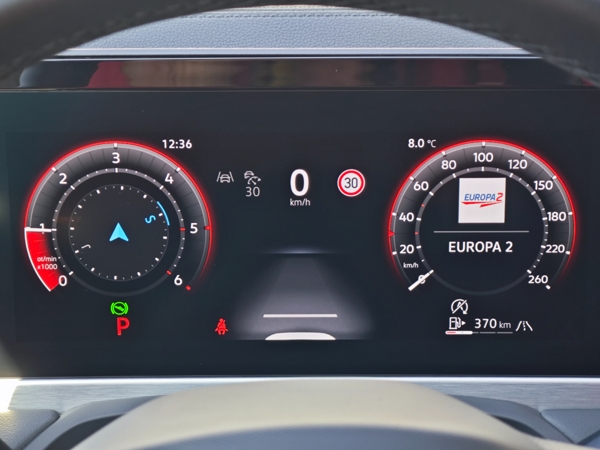 Volkswagen Passat Variant Elegance DSG 2,0 TDI 110kW 13