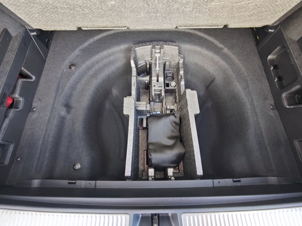 Volkswagen Passat Variant Elegance DSG 2,0 TDI 110kW 38