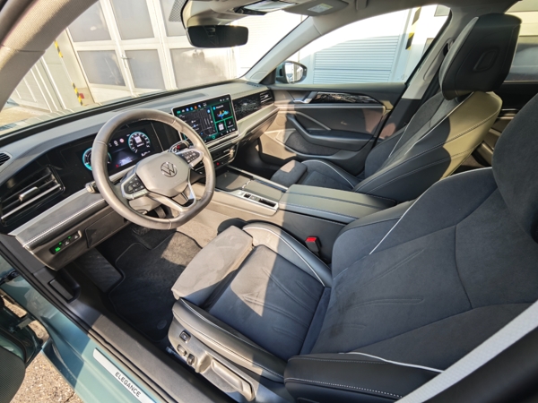 Volkswagen Passat Variant Elegance DSG 2,0 TDI 110kW 3