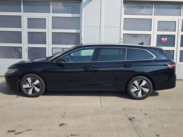 Volkswagen Passat Variant Elegance DSG 2,0 TDI 110kW 8