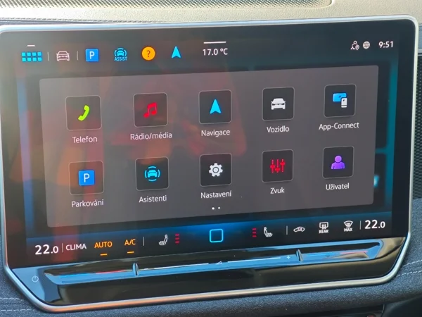Volkswagen Passat Variant Passat DSG 1,5 eTSI 110kW 17
