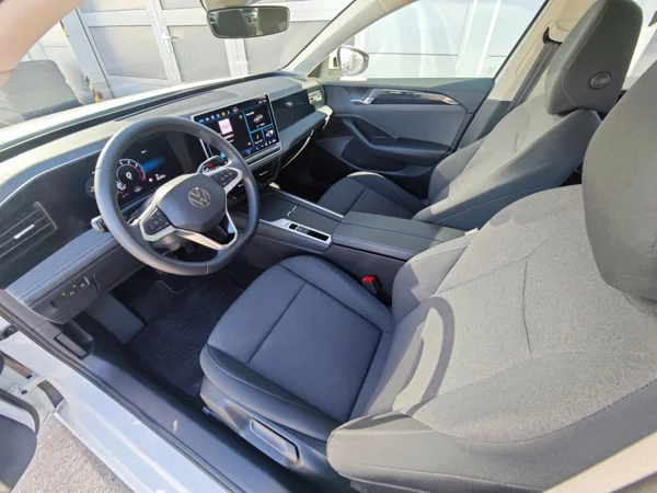 Volkswagen Passat Variant Passat DSG 1,5 eTSI 110kW 10