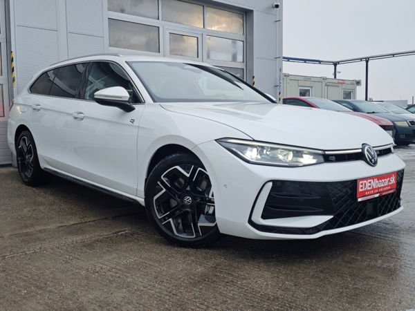 Volkswagen Passat Variant R - Line 4Motion DSG 2,0 TDI 142kW 5