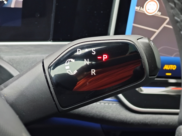 Volkswagen Passat Variant R - Line 4Motion DSG 2,0 TDI 142kW 35