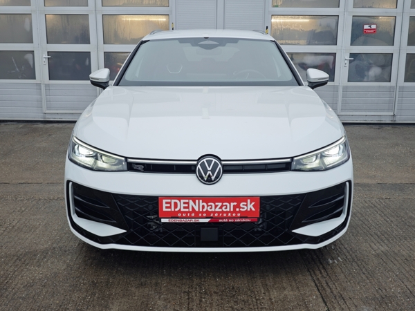 Volkswagen Passat Variant R - Line 4Motion DSG 2,0 TDI 142kW 4