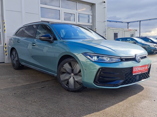 Volkswagen Passat Variant R - Line 4Motion DSG 2,0 TDI 142kW 5
