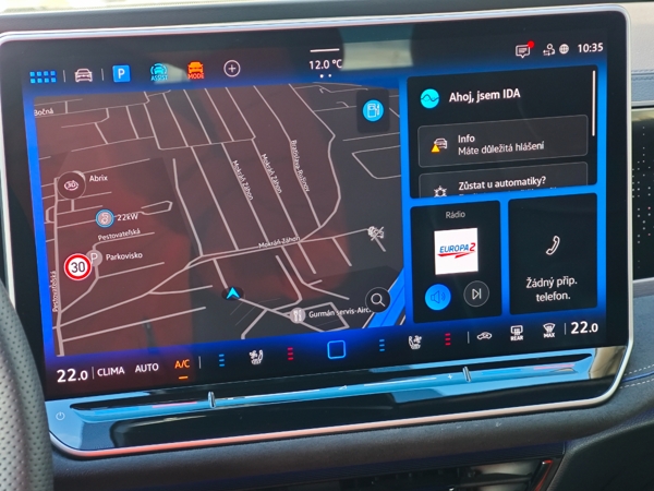 Volkswagen Passat Variant R - Line 4Motion DSG 2,0 TDI 142kW 15