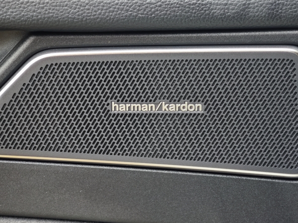 Volkswagen Passat Variant R - Line 4Motion DSG 2,0 TSI 195kW 35