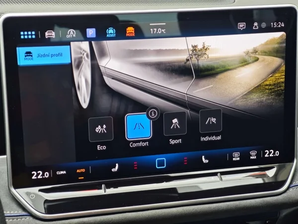 Volkswagen Passat Variant R-Line 4motion DSG 2,0 TDI 142kW 23