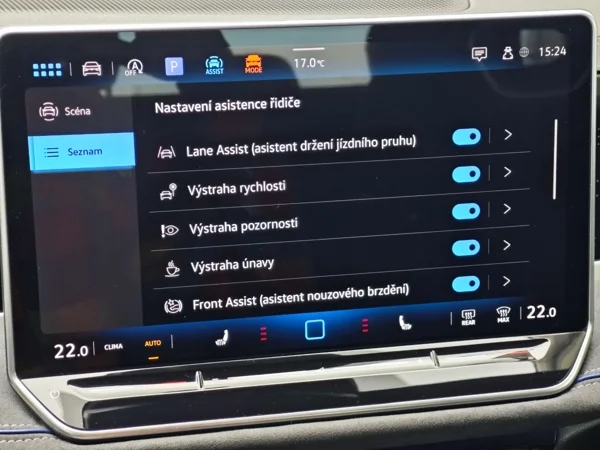 Volkswagen Passat Variant R-Line 4motion DSG 2,0 TDI 142kW 22