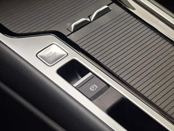 Volkswagen Passat Variant R-Line 4motion DSG 2,0 TDI 142kW 28