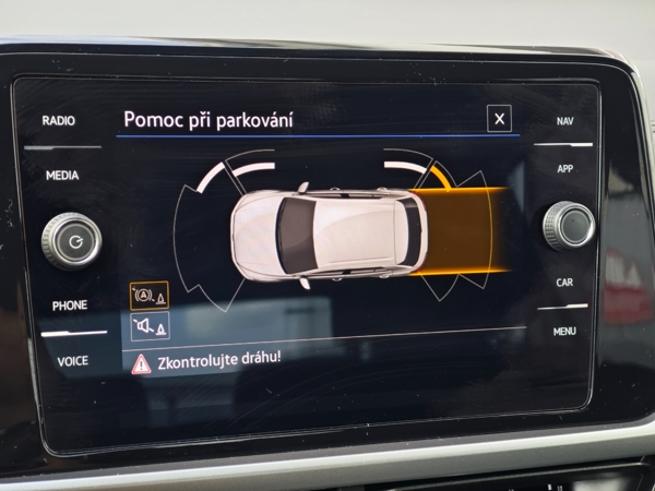 Volkswagen T-Roc Life + Winter paket TSI 85kW 17