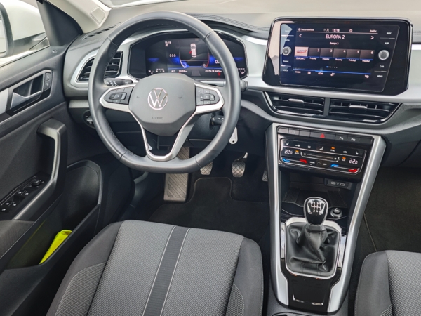 Volkswagen T-Roc Life + Winter paket TSI 85kW 3