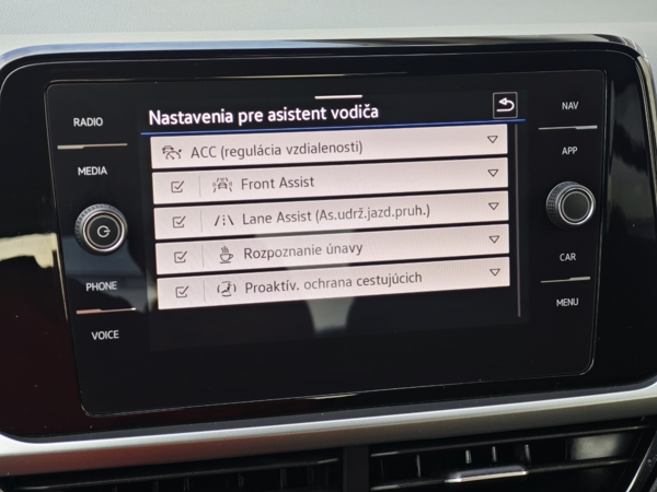 Volkswagen T-Roc Limited DSG 1,5 TSI 110kW 19